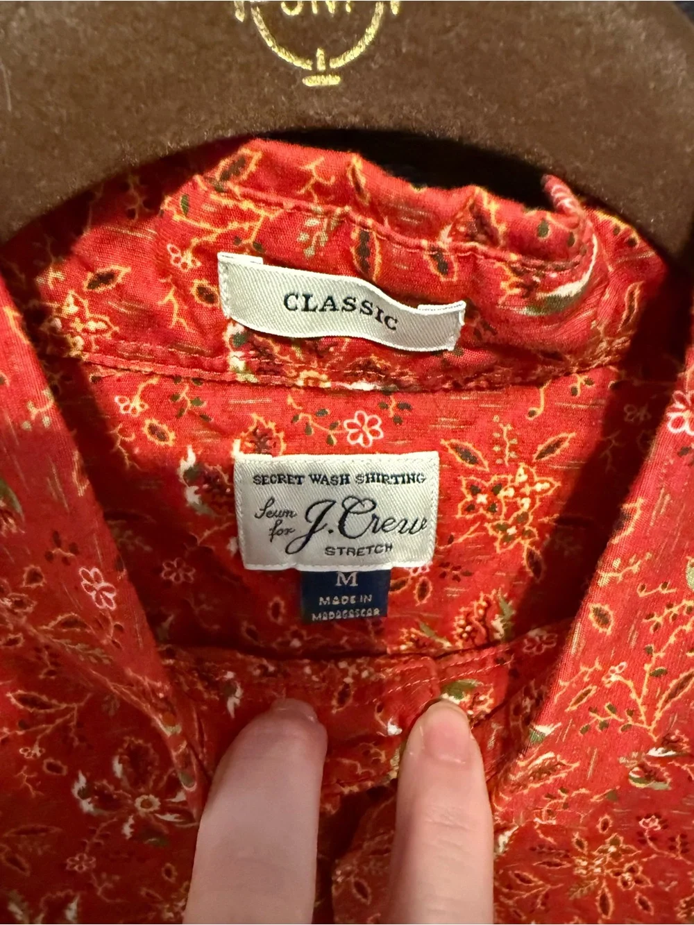 J.Crew Secret Wash Men’s Medium Red Floral Print Short Sleeve Shirt